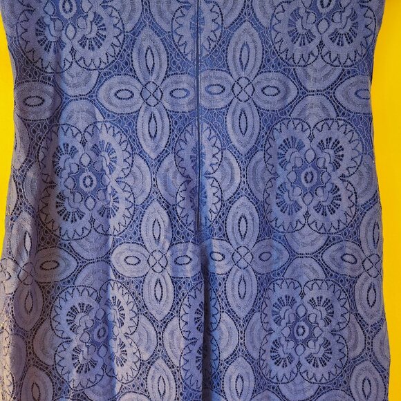 kensie, Cornflower Blue Keyhole SS Lined Lace Dress Size 6 NWOT - Picture 10 of 14